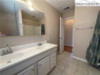 835 Grady Winkler, Boone, NC 28607