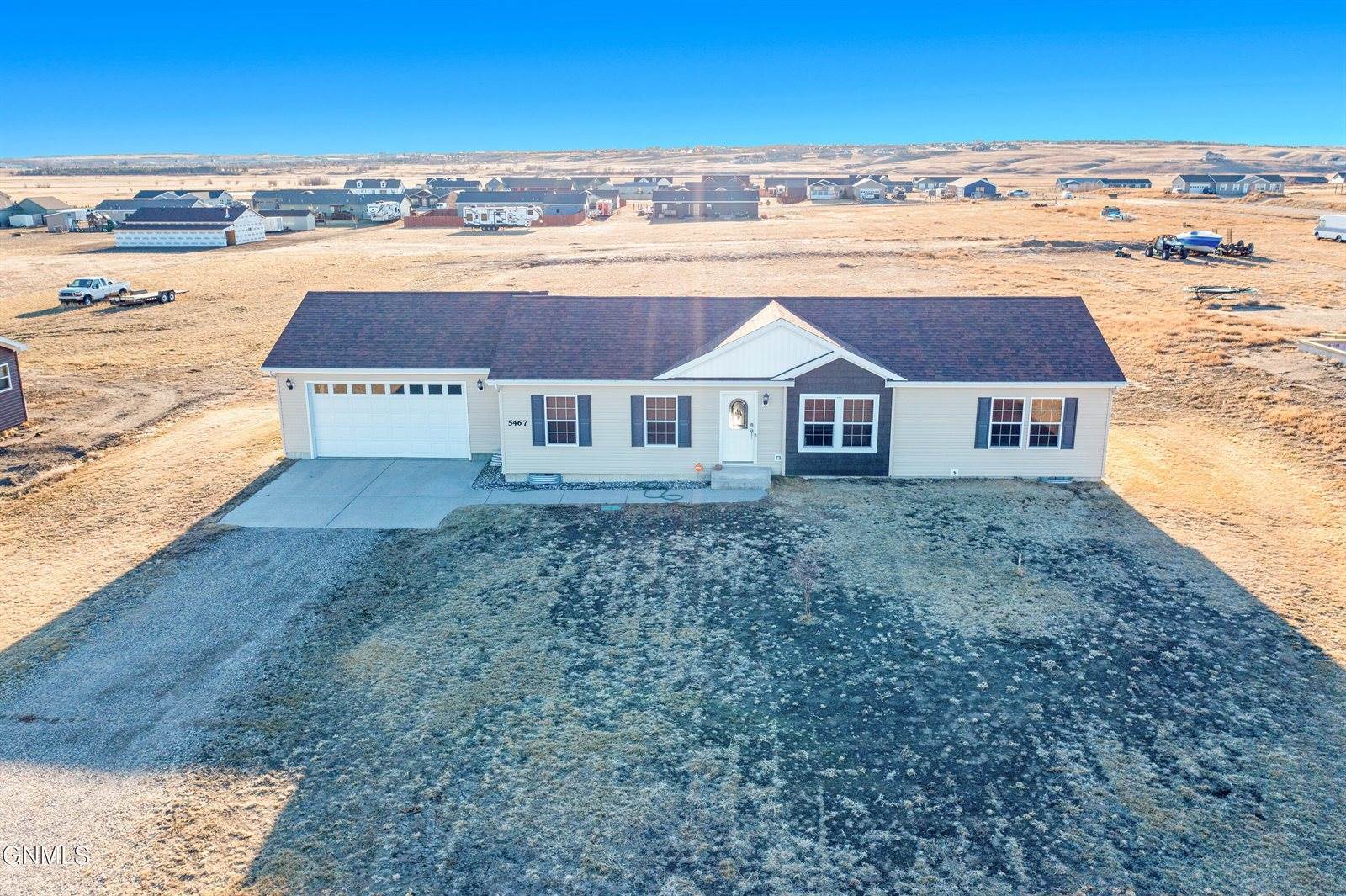 5467 Laurice Avenue, Williston, ND 58801