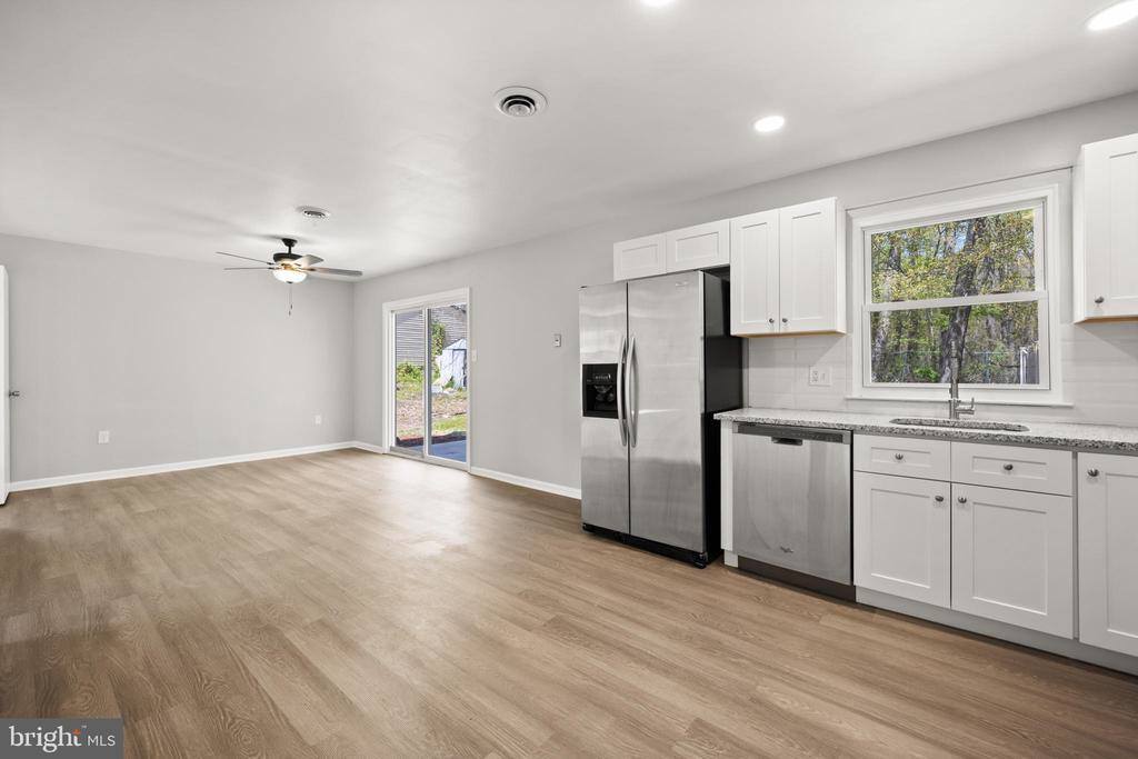 23 Lanford Road, New Castle, DE 19720