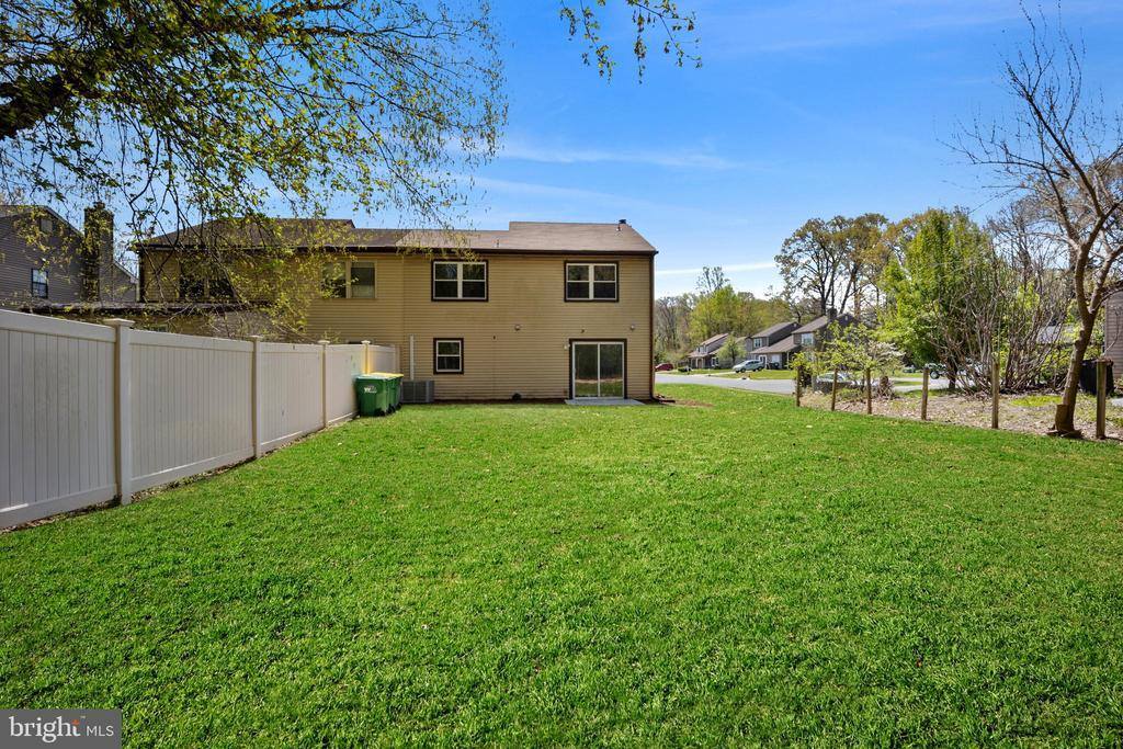 23 Lanford Road, New Castle, DE 19720