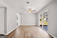 23 Lanford Road, New Castle, DE 19720