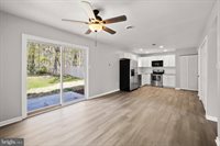 23 Lanford Road, New Castle, DE 19720