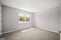 23 Lanford Road, New Castle, DE 19720