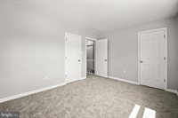 23 Lanford Road, New Castle, DE 19720