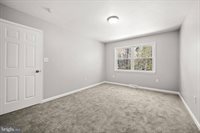 23 Lanford Road, New Castle, DE 19720