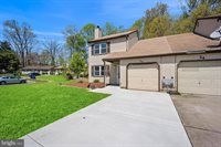 23 Lanford Road, New Castle, DE 19720