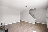 23 Lanford Road, New Castle, DE 19720