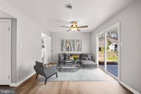 23 Lanford Road, New Castle, DE 19720