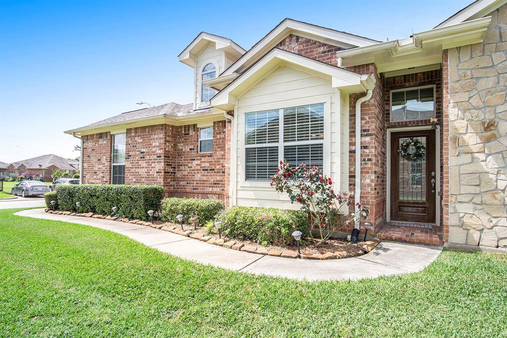 8508 Willow Loch Drive, Spring, TX 77379