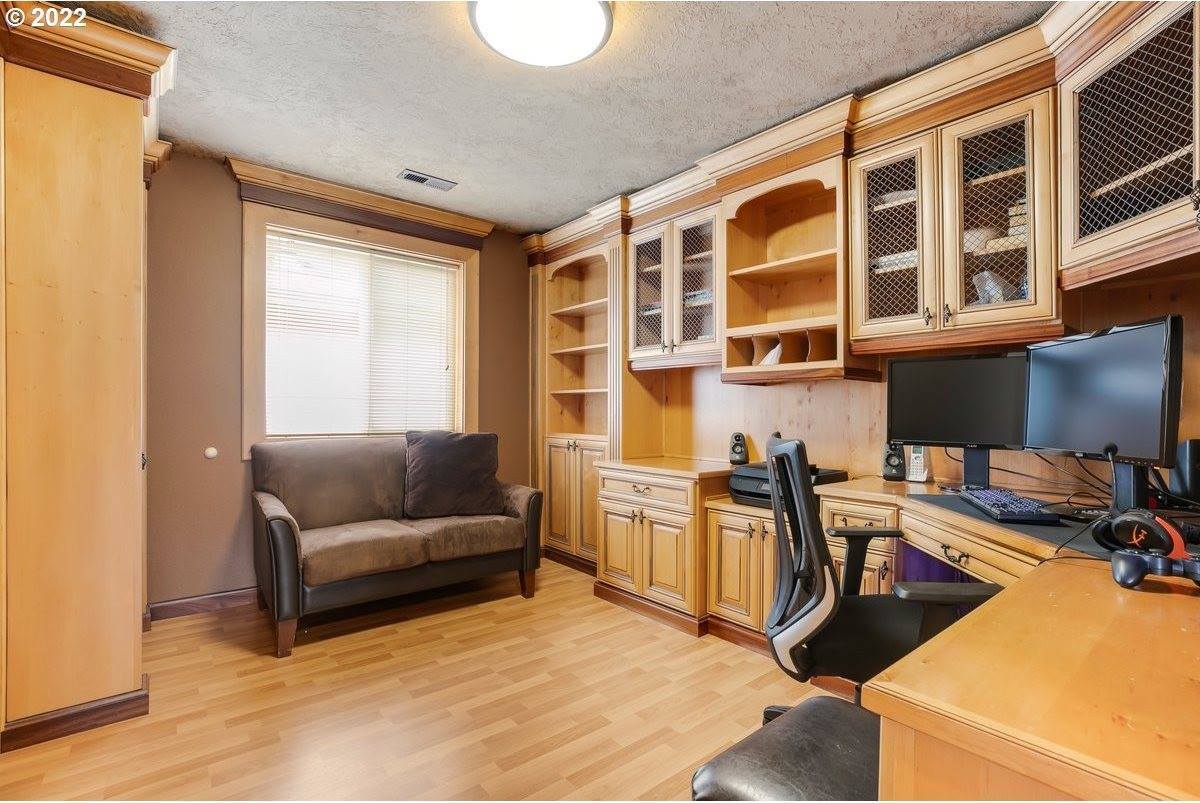 539 SE 135TH Ave, Portland, OR 97233