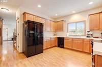 539 SE 135TH Ave, Portland, OR 97233
