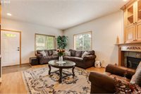 539 SE 135TH Ave, Portland, OR 97233