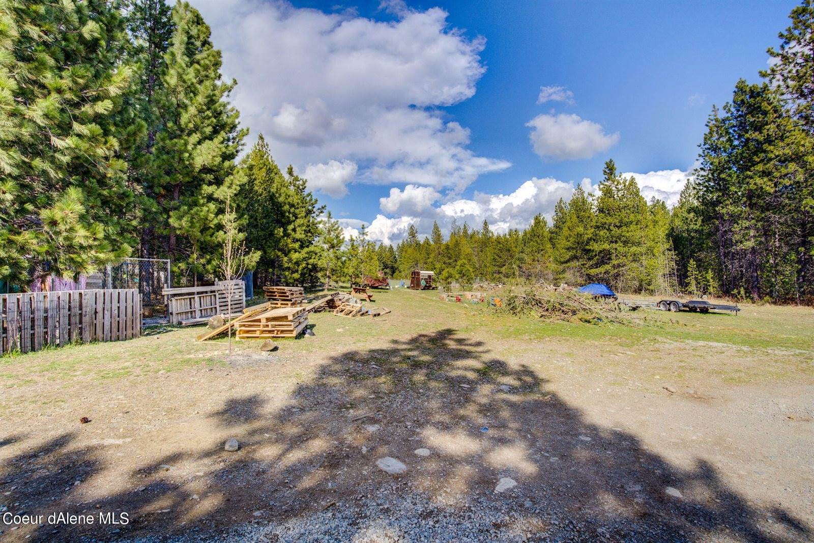 17289 North Lolo Dr, Rathdrum, ID 83858