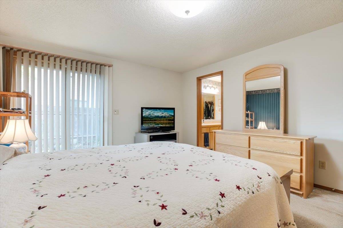 1500 SE Park Crest Ave, Vancouver, WA 98683