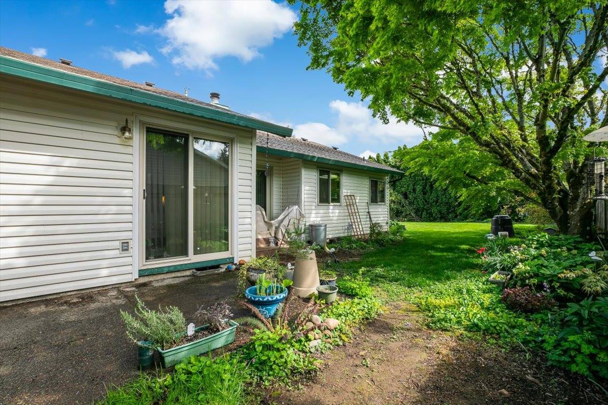 1500 SE Park Crest Ave, Vancouver, WA 98683