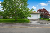 1500 SE Park Crest Ave, Vancouver, WA 98683