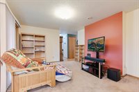 1500 SE Park Crest Ave, Vancouver, WA 98683