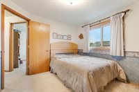 1500 SE Park Crest Ave, Vancouver, WA 98683