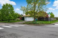 1500 SE Park Crest Ave, Vancouver, WA 98683