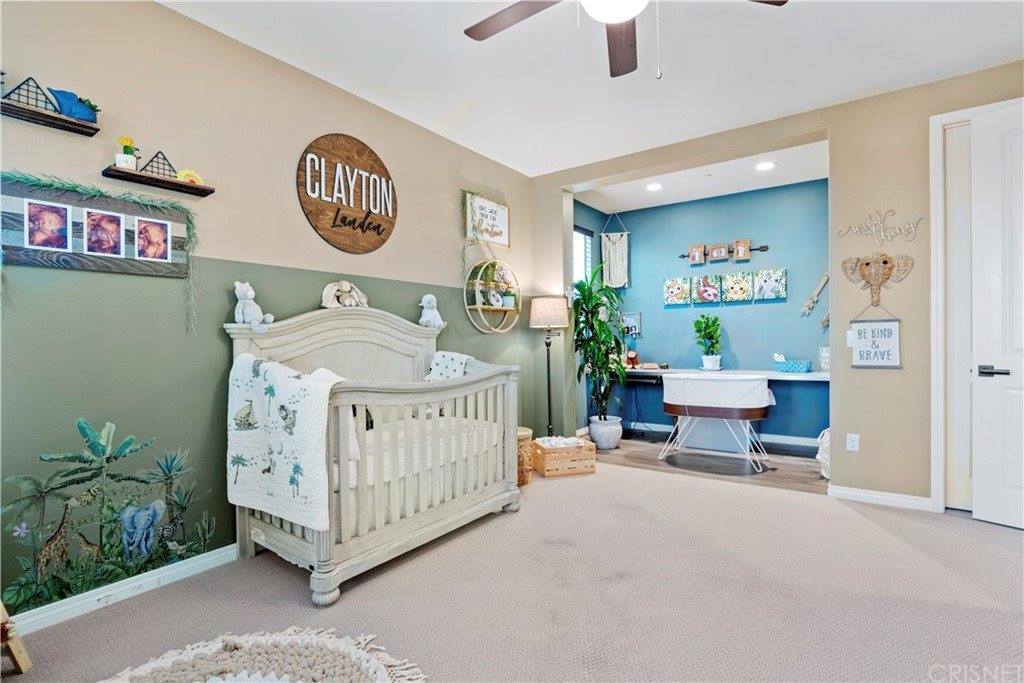 27672 Skylark Lane, Saugus, CA 91350