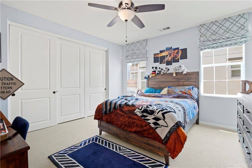 27672 Skylark Lane, Saugus, CA 91350