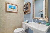 27672 Skylark Lane, Saugus, CA 91350