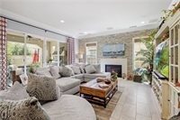 27672 Skylark Lane, Saugus, CA 91350