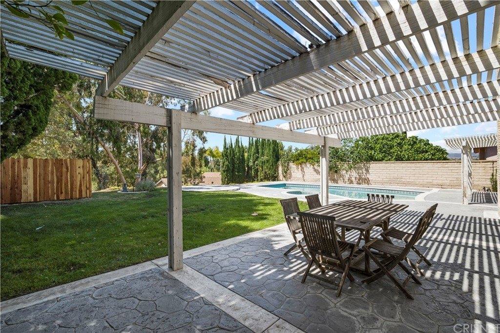 23013 Vista Delgado Drive, Valencia, CA 91354