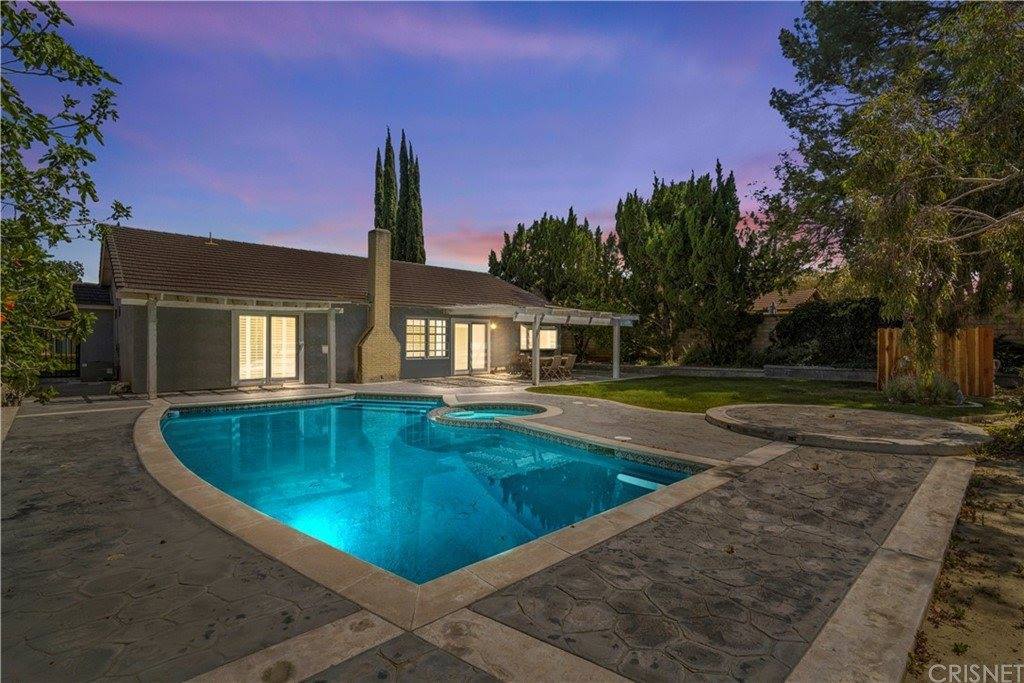 23013 Vista Delgado Drive, Valencia, CA 91354