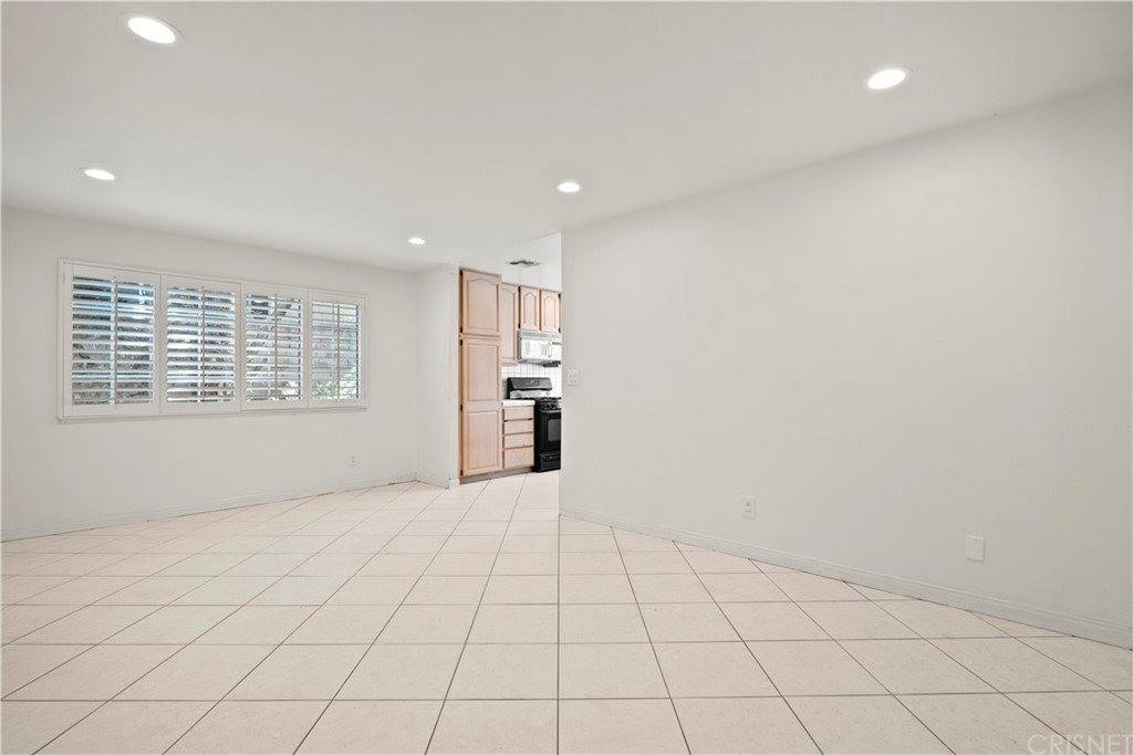 23013 Vista Delgado Drive, Valencia, CA 91354