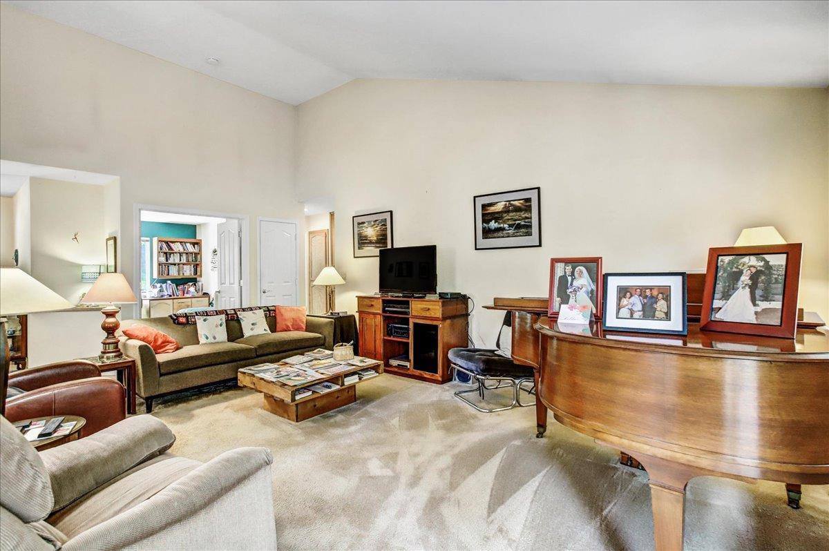 109 Ascot Pl, Grass Valley, CA 95949