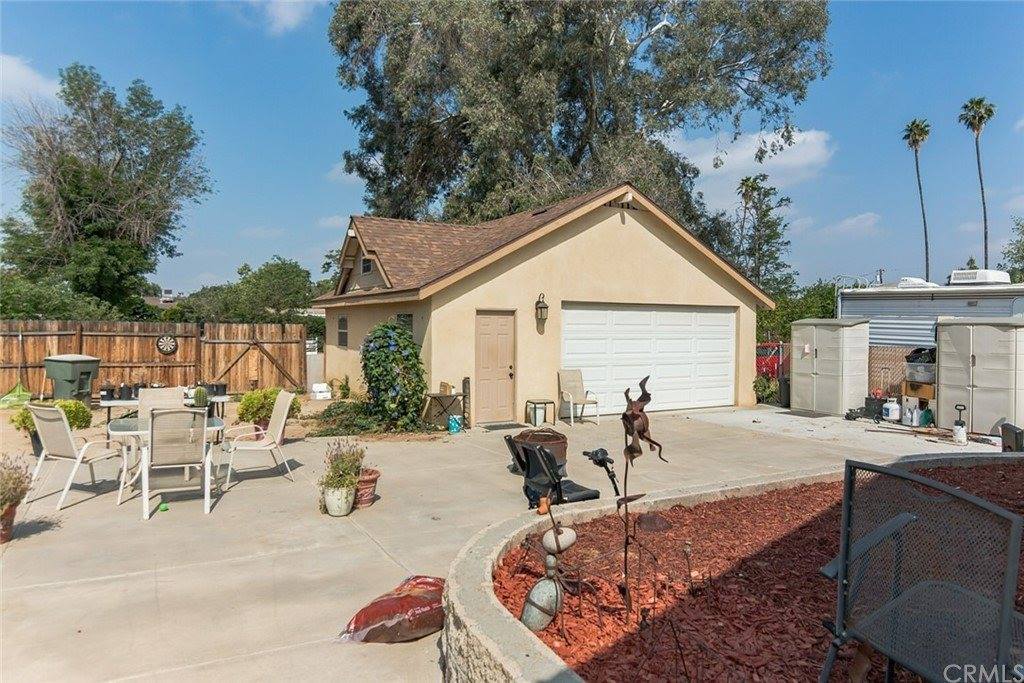 6739 Palm Avenue, Riverside, CA 92506