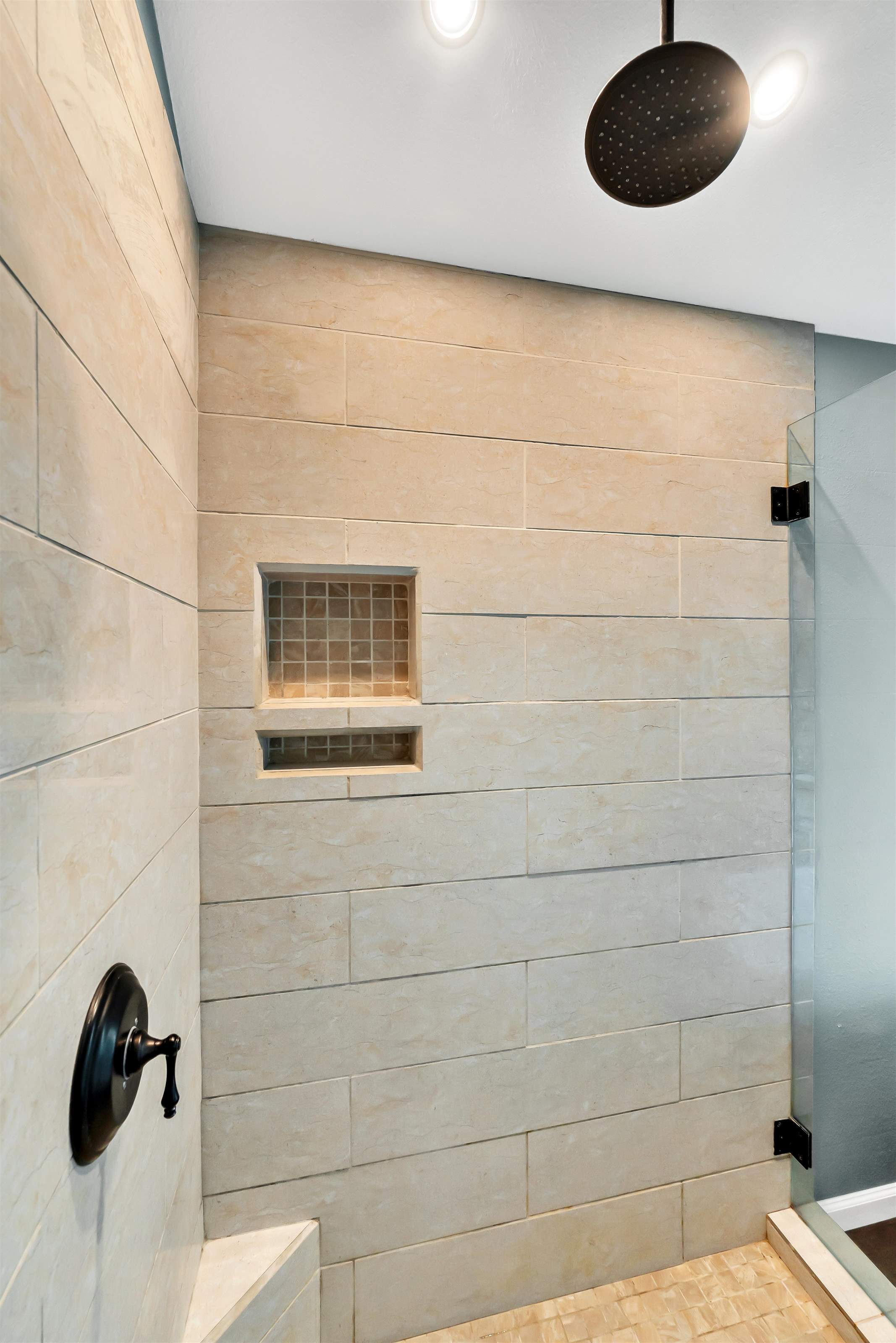 5390 Leroy Parkway, West, TX 76640