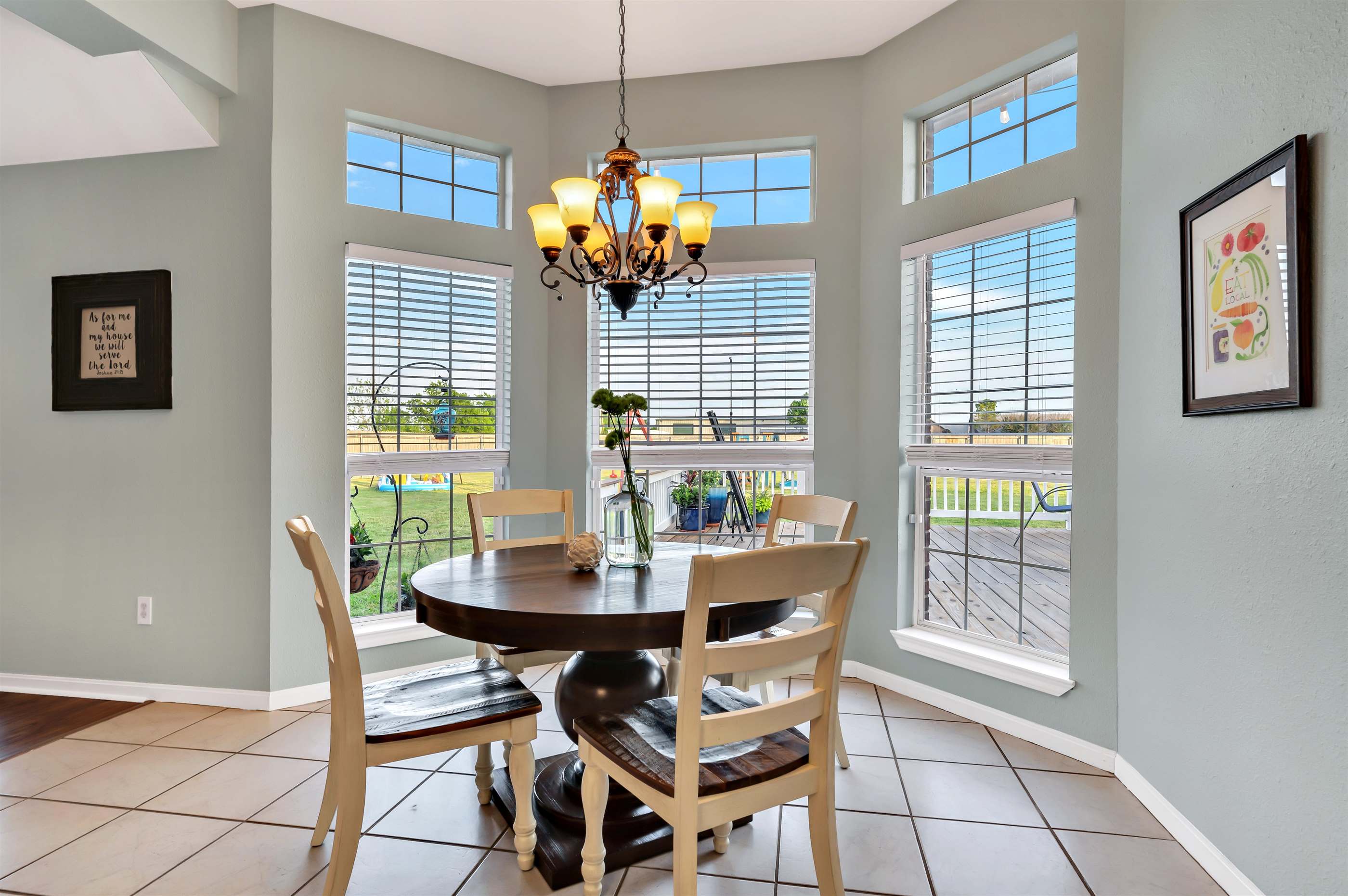 5390 Leroy Parkway, West, TX 76640