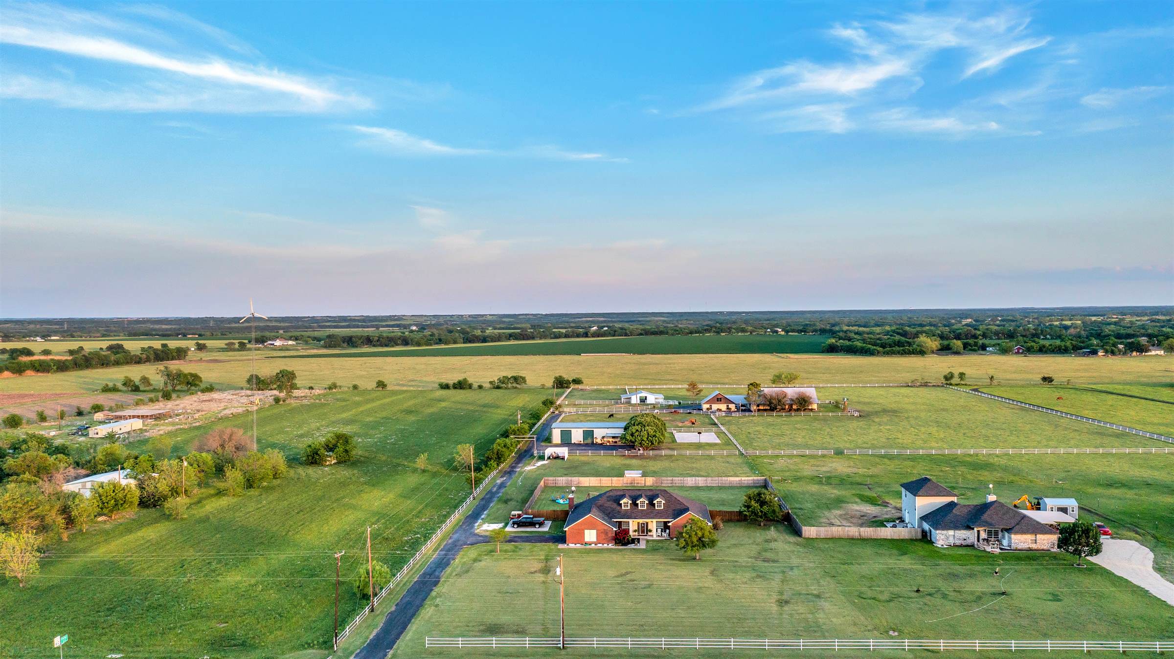 5390 Leroy Parkway, West, TX 76640