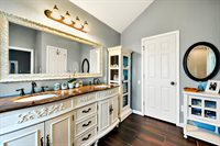 5390 Leroy Parkway, West, TX 76640