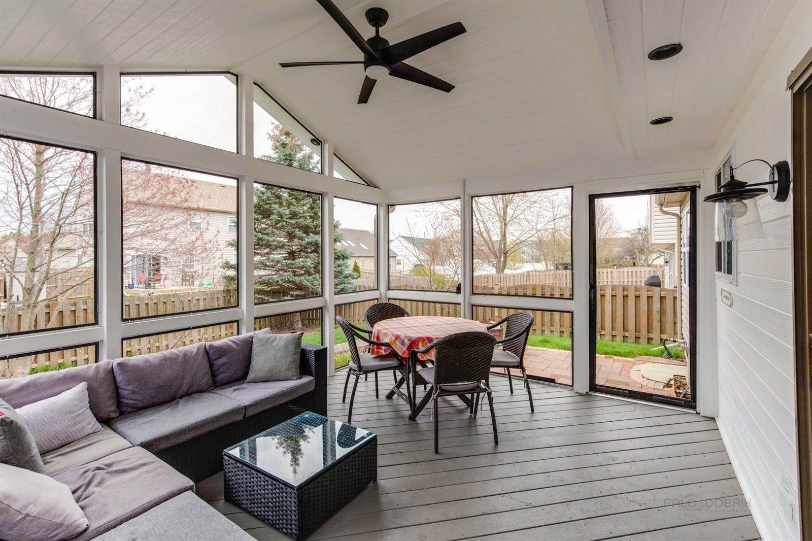 183 Stillwater Drive, Hainesville, IL 60030