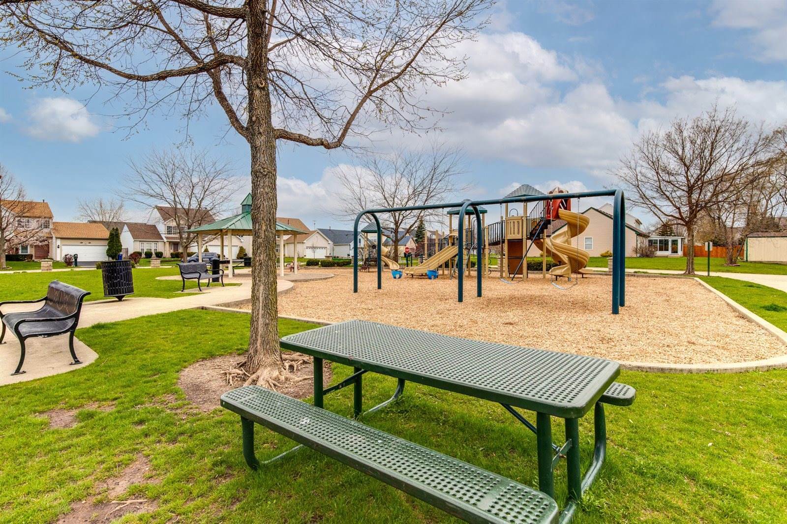 183 Stillwater Drive, Hainesville, IL 60030