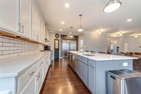 410 West Amberside Drive, Elgin, IL 60124