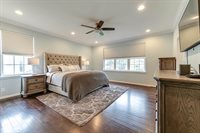 410 West Amberside Drive, Elgin, IL 60124