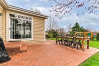 410 West Amberside Drive, Elgin, IL 60124