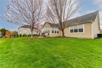 410 West Amberside Drive, Elgin, IL 60124