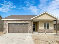 1437 Weminuche Avenue, Montrose, CO 81401