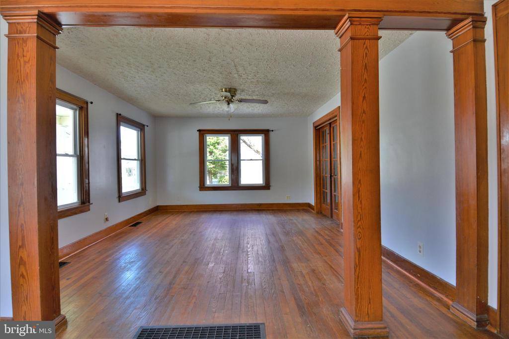 37 South Main Street, Loganville, PA 17342