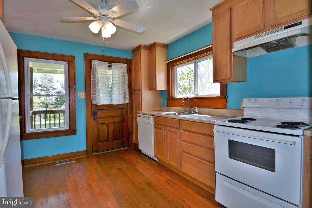 37 South Main Street, Loganville, PA 17342