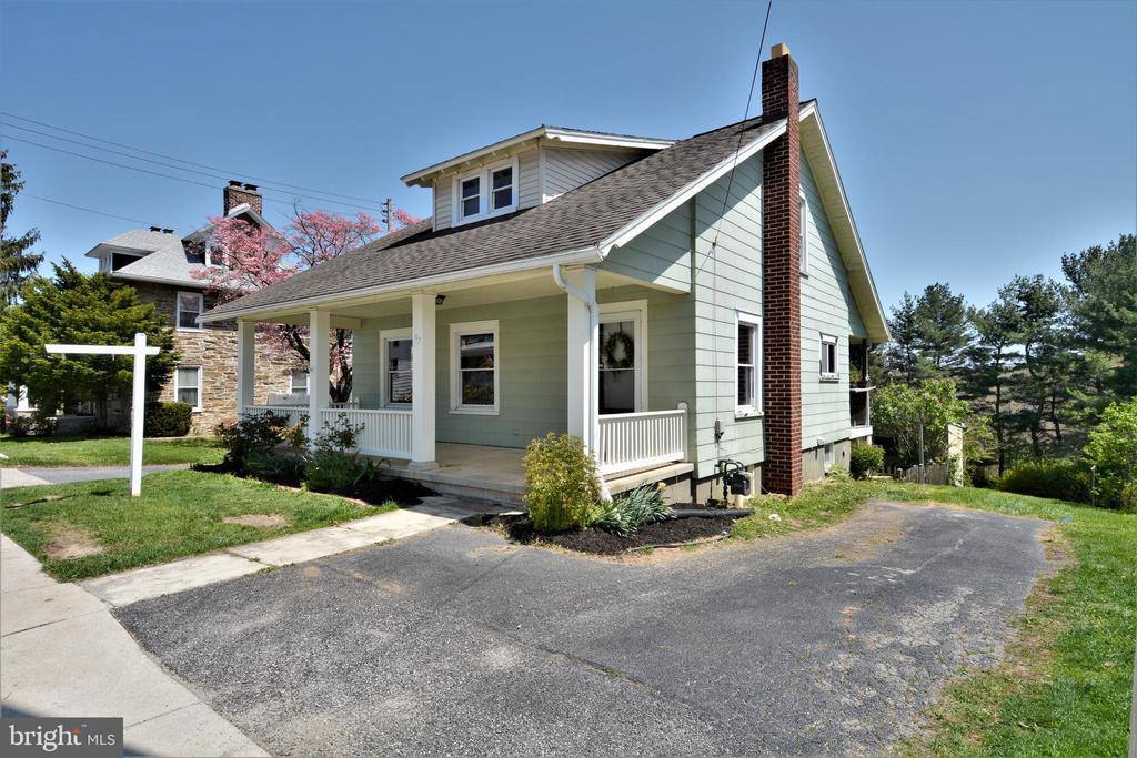 37 South Main Street, Loganville, PA 17342