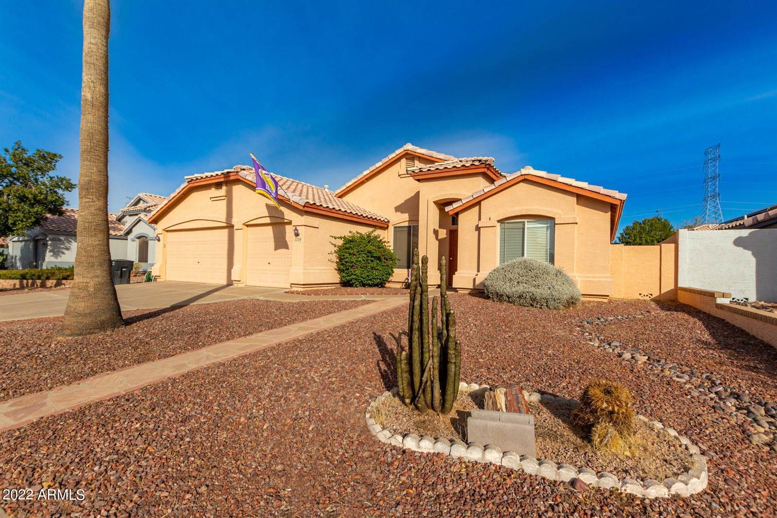 7724 East Dover Street, Mesa, AZ 85207