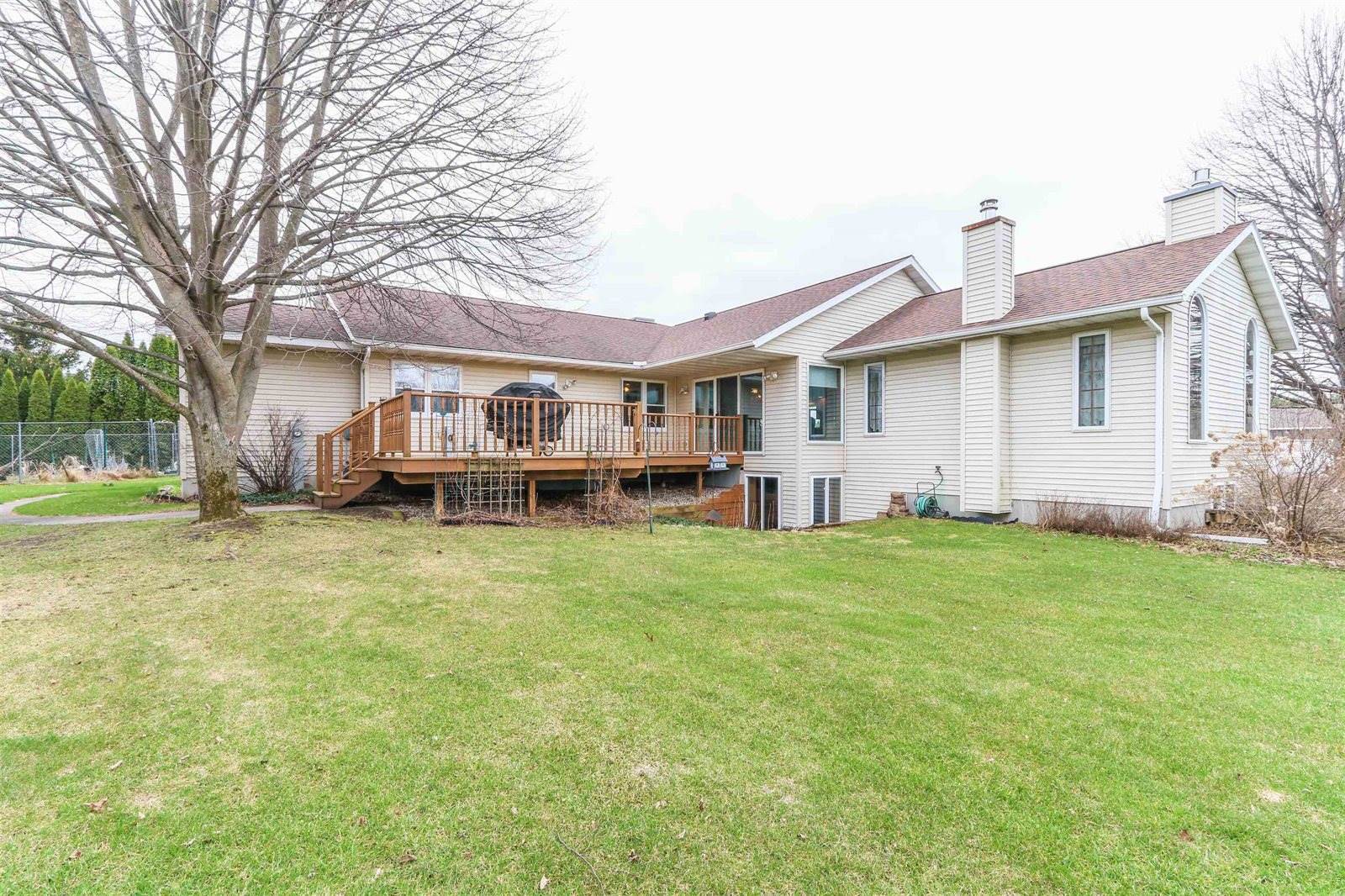 5011 Prairie View Drive, Wisconsin Rapids, WI 54494