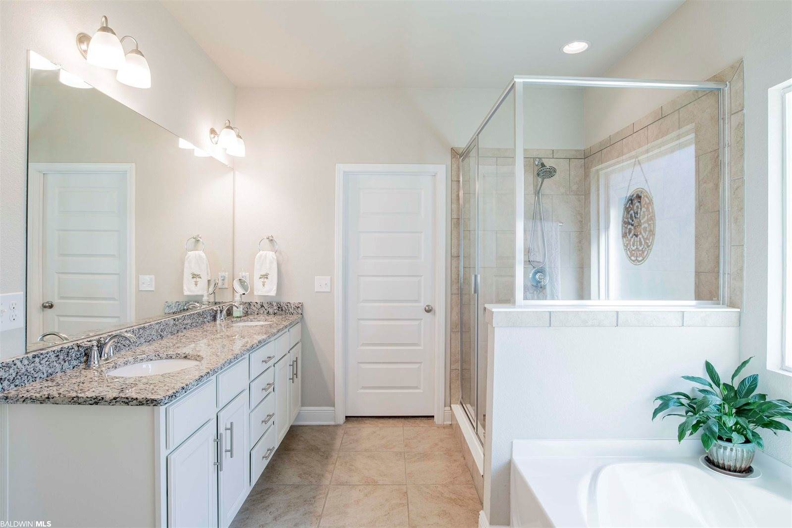 788 Wedgewood Drive, Gulf Shores, AL 36542