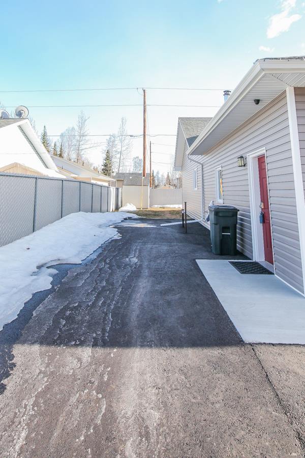 2707 17th Avenue, Fairbanks, AK 99701